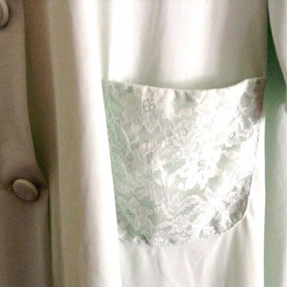 Vintage Shadowline Women's Robe Medium Mint Green Nylon Lace Trim - Picture 4 of 6